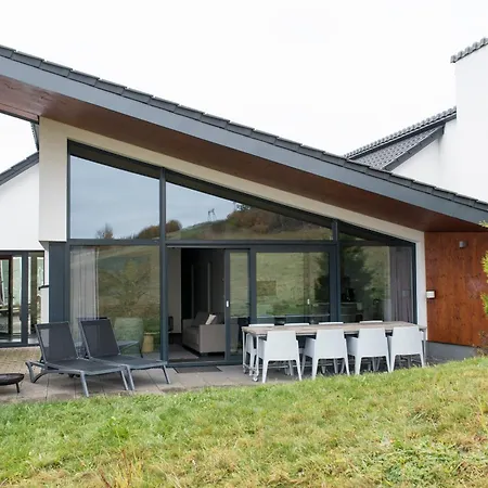 Neuastenberg Alexander 4 Villa